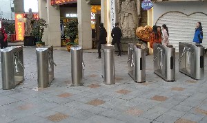 重庆地标景点洪崖洞-网红打卡圣地-三辊闸工程